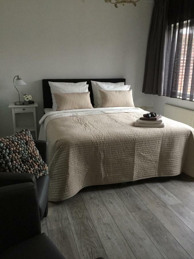 Bed And Breakfast Loft24 Heerlen Luaran gambar