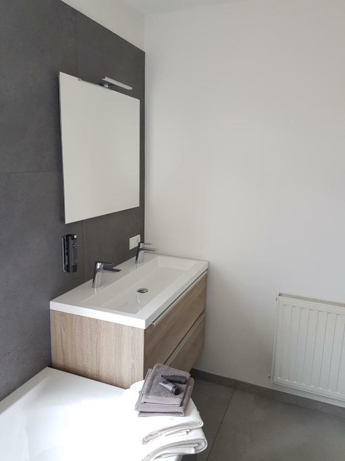 Bed And Breakfast Loft24 Heerlen Luaran gambar