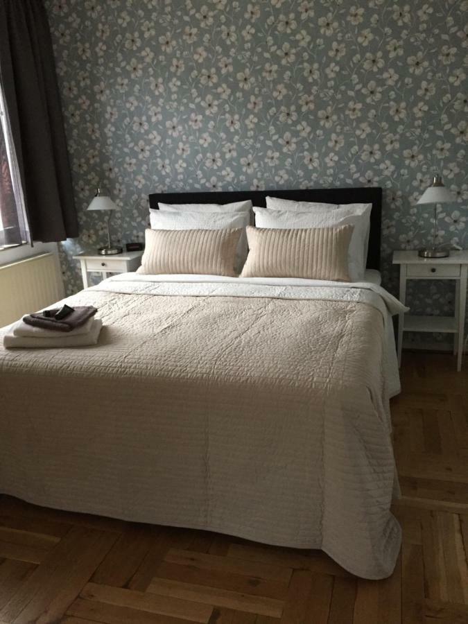 Bed And Breakfast Loft24 Heerlen Luaran gambar