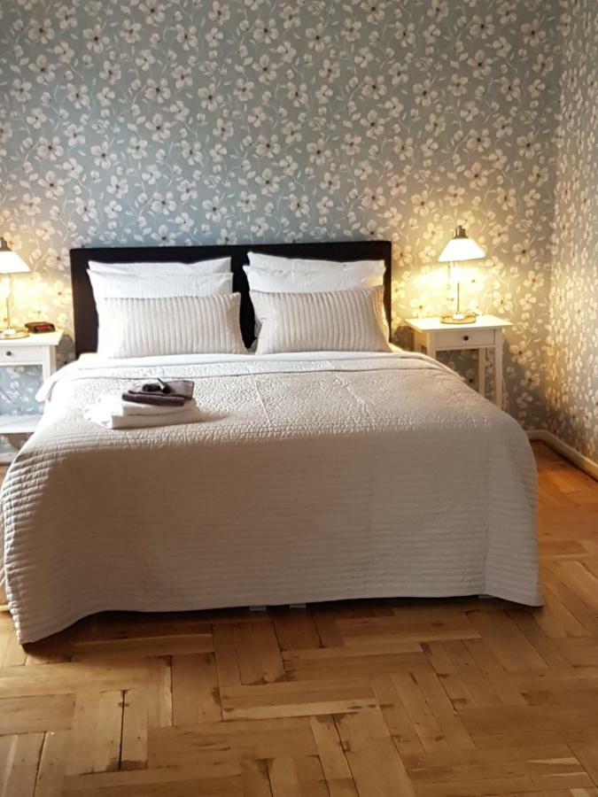 Bed And Breakfast Loft24 Heerlen Luaran gambar