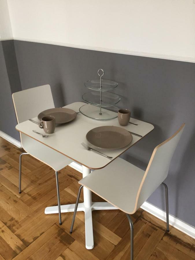 Bed And Breakfast Loft24 Heerlen Luaran gambar